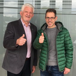 Das frisch wiedergewählte Führungsduo der Bedburg-Hauer SPD-Ratsfraktion, Willi van Beek (rechts) und Karl-Heinz Gebauer, geht mit Schwung in die zweite Halbzeit dieser Ratsperiode.