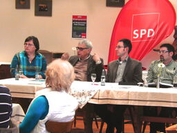 v.l.: Karin Wilhelm, Bürgermeister Peter Driessen, Wilhelm v. Beek, Willi Hermsen