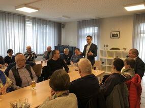 Willi van Beek berichtet über die Finanzlage der Gemeinde